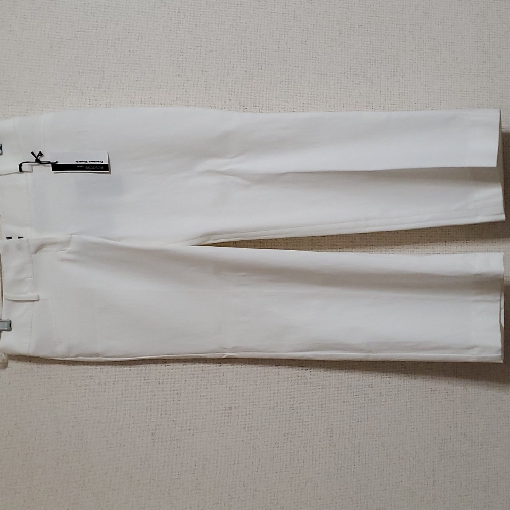 Express Capri Stretch pant 0 white NWT